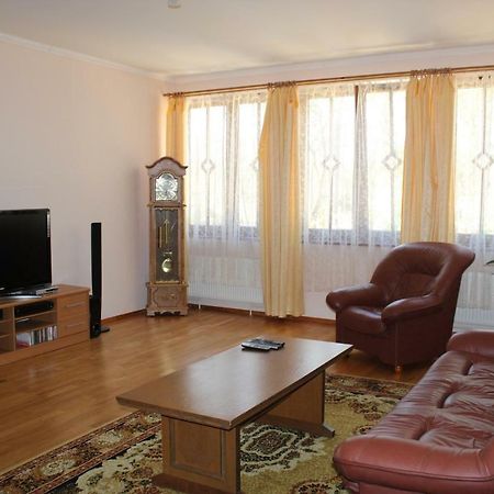 Strelnieku Prospekts Villa 44 Jurmala Ngoại thất bức ảnh